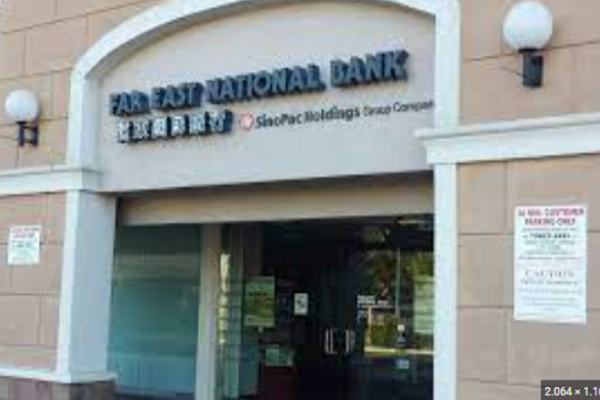  Ngân hàng Far East National Bank có trụ sở tại Hoa Kỳ